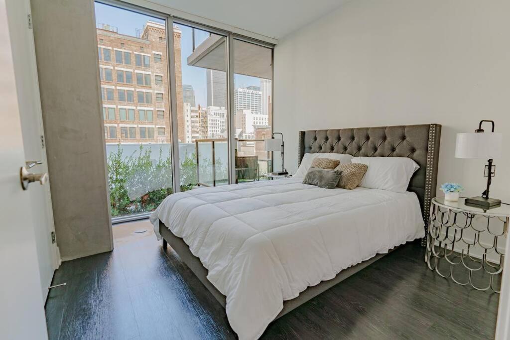 Апартаменты Downtown Paradise Escape With 2 Pools / Hot Tubs Лос-Анджелес Экстерьер фото